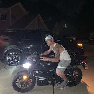 Meet your Posher, Aaron